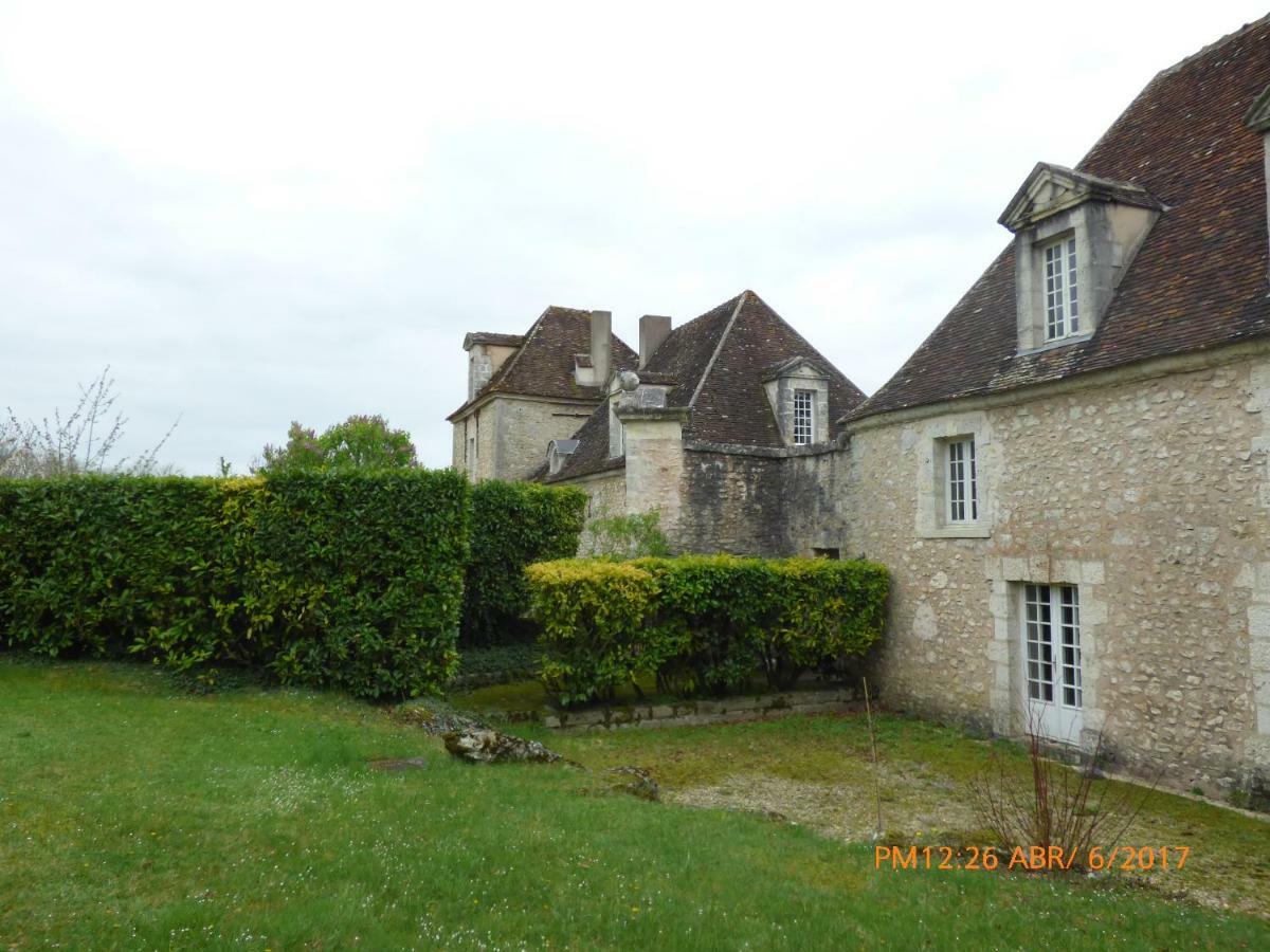 Chateau De Montrame Soisy-Bouy Exterior photo